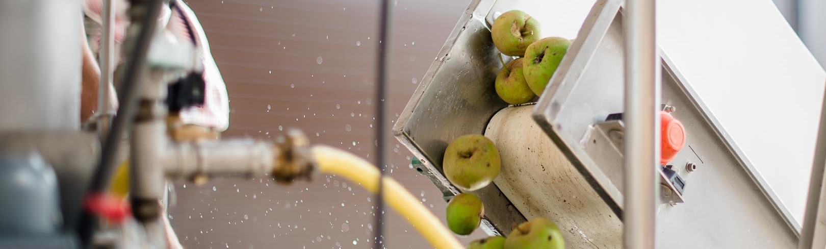 De Mobiele Fruitpers bij Kaasboerderij Schellach